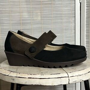 Waldlaufer Mary Janes black brown suede